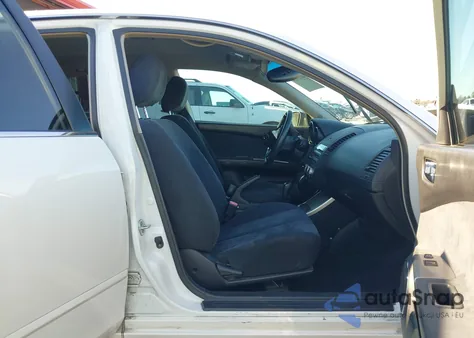 2005 Nissan Altima 2.5 S from USA, damaged, VIN 1N4AL11D75N916600